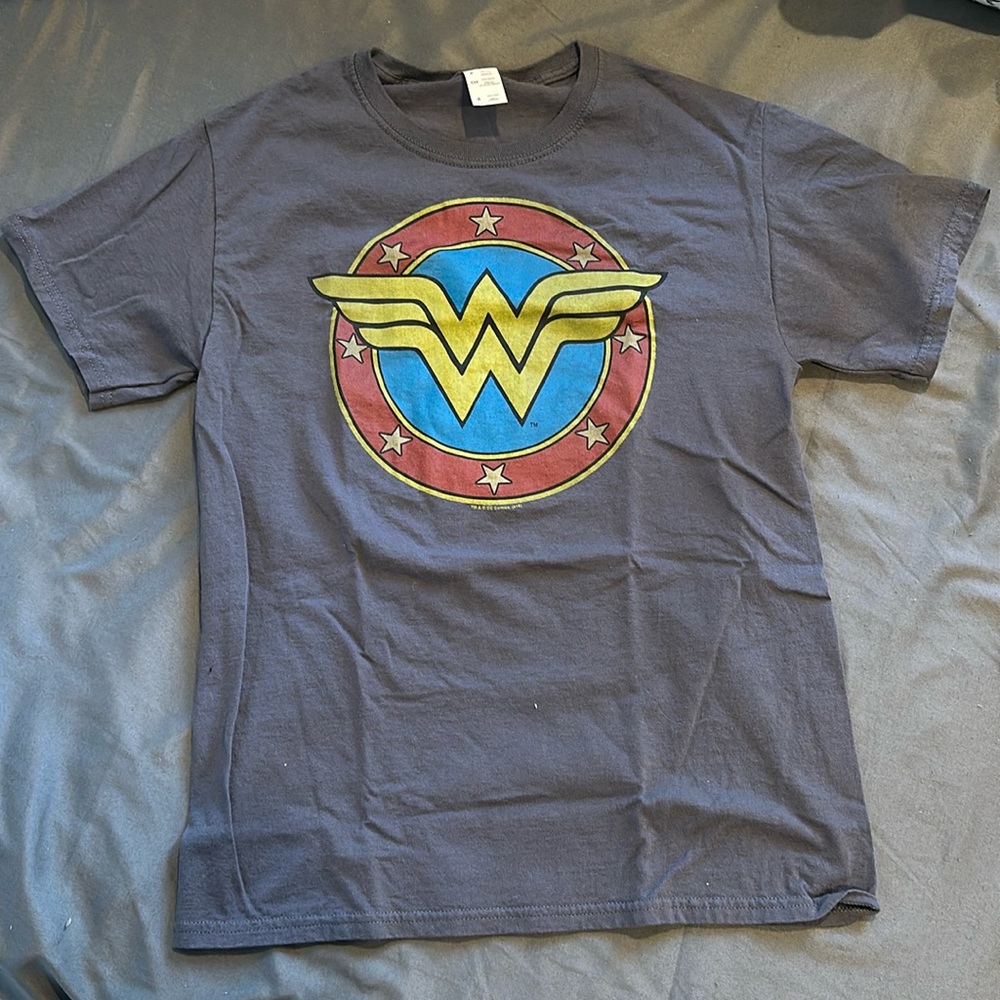 Wonder Woman T-shirt, Size S